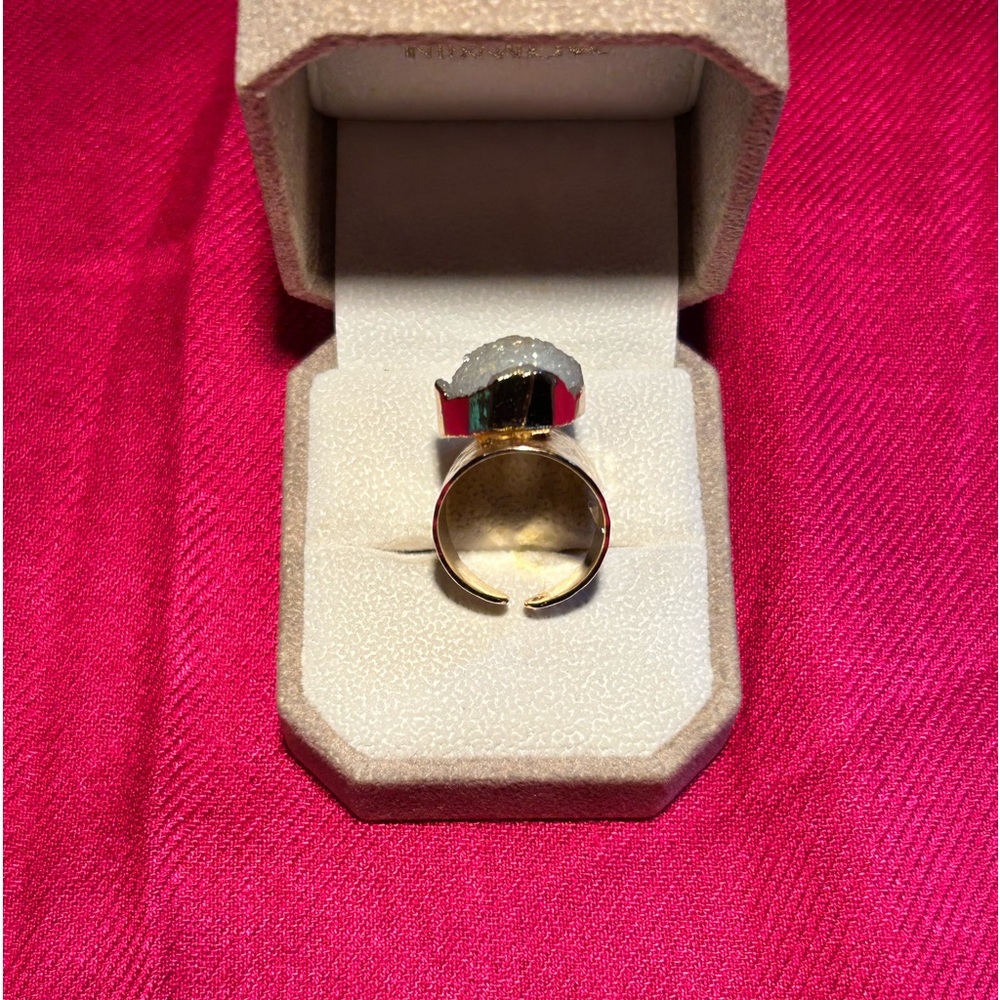 Adjustable Geode Ring - Picture 4 of 5
